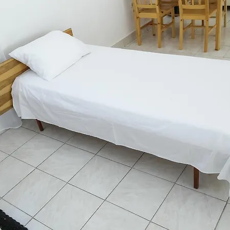 Amee Apartment