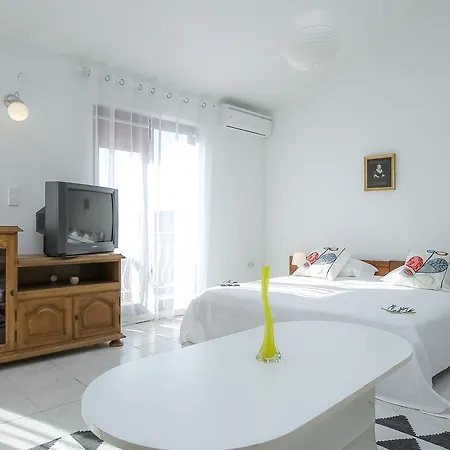 Amee * Vodice