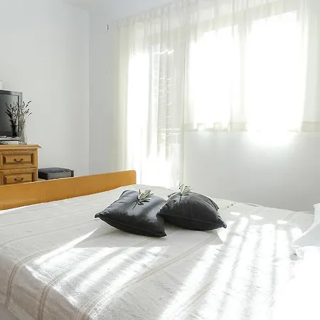 Amee * Vodice