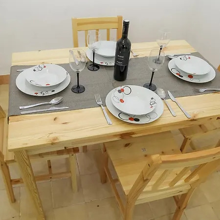 Amee Apartment