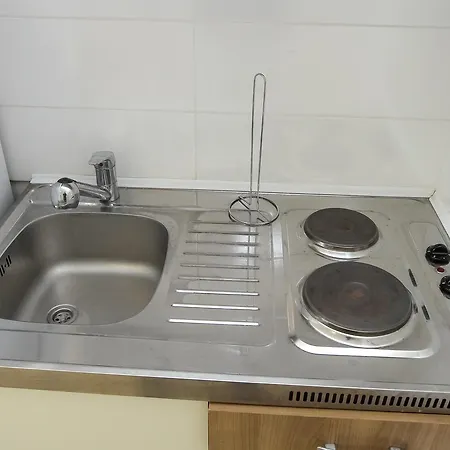 Amee Apartment
