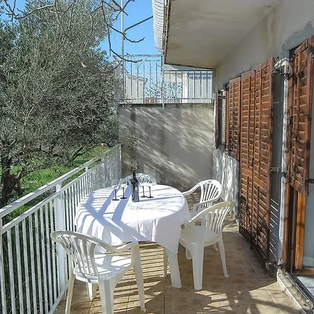 Apartment Amee Vodice
